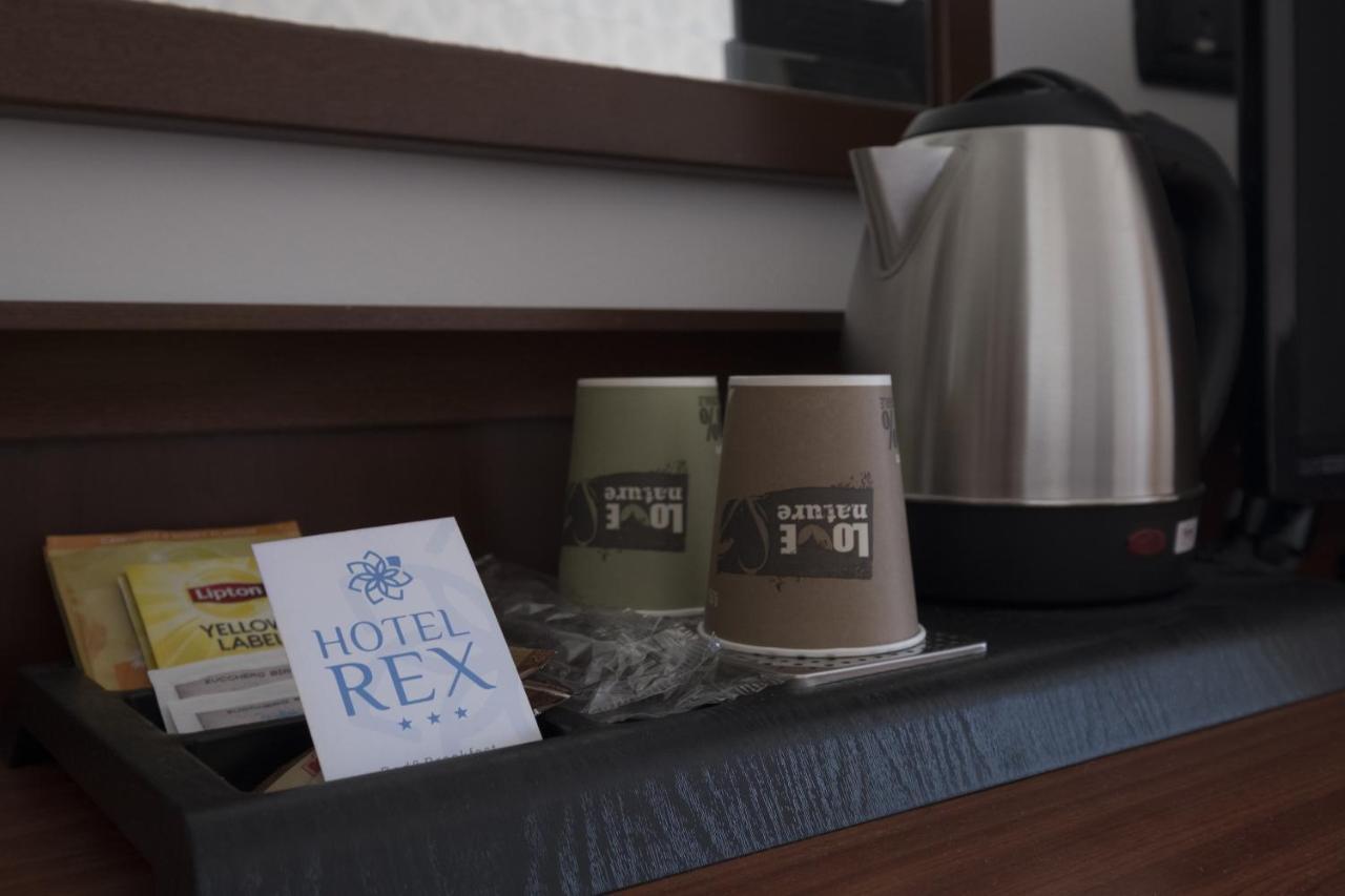 Hotel Rex Rimini Exterior photo